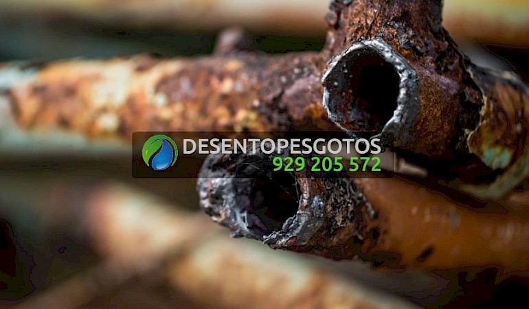 Corrosão dos Canos: Causas Comuns e Soluções em Sistemas de Canalização Enferrujados